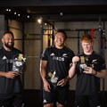 Elite All Blacks Ultimate Whey Protein Blend − Chocolate 